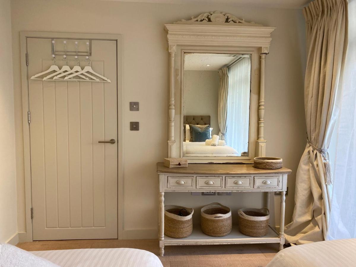 Walcot Yard With Parking, Bath Keys Apartamento Exterior foto