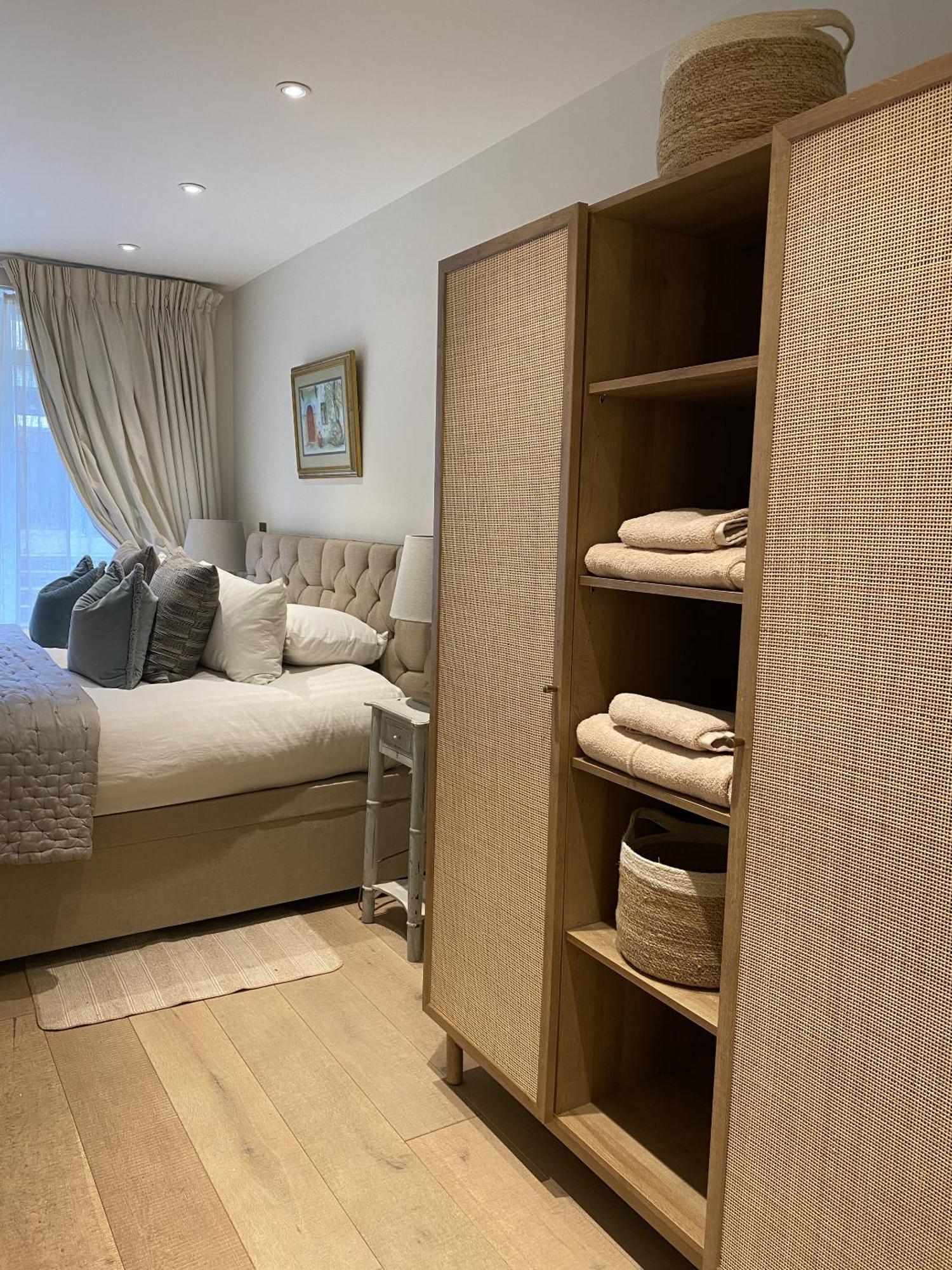 Walcot Yard With Parking, Bath Keys Apartamento Exterior foto
