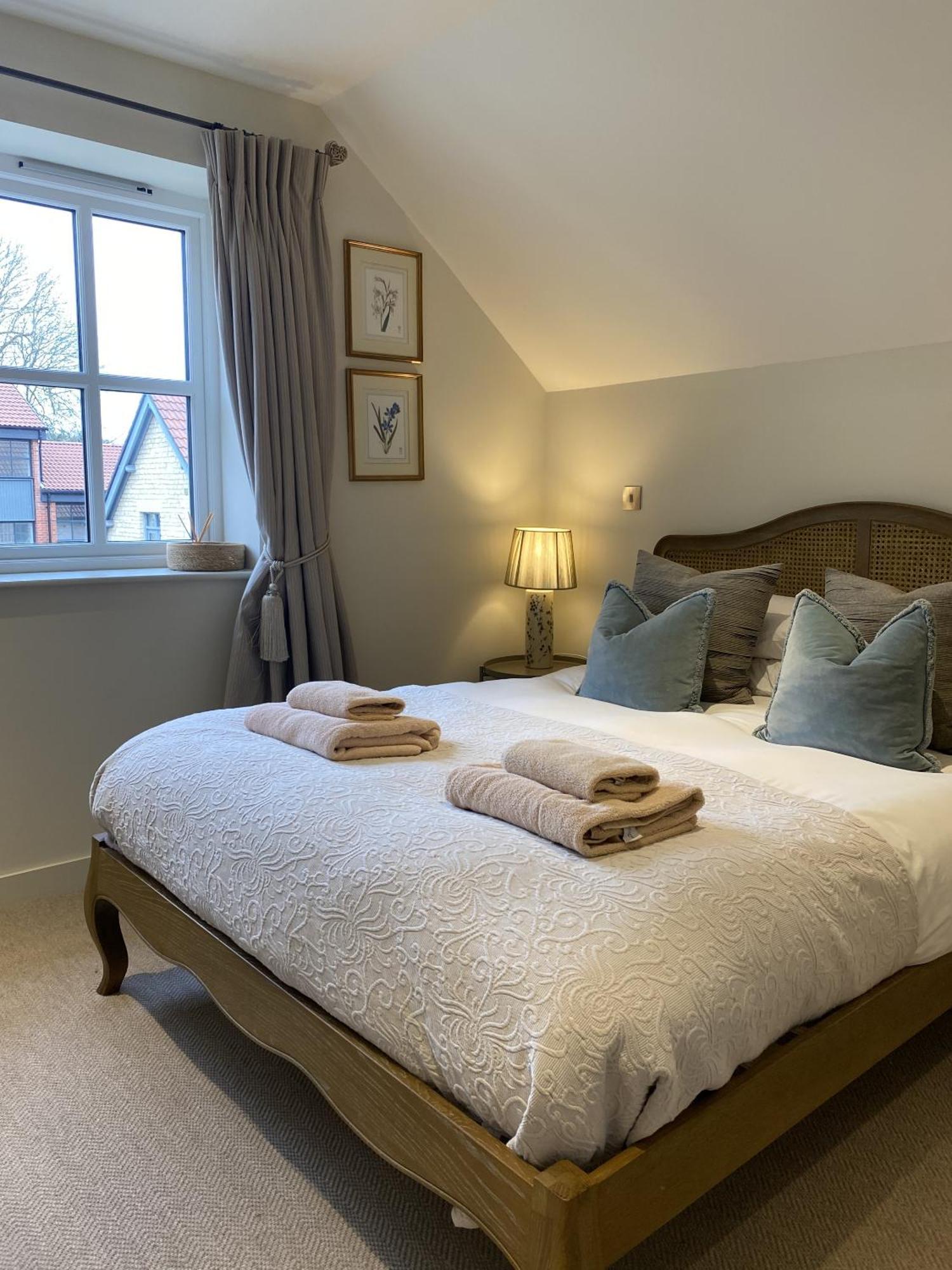 Walcot Yard With Parking, Bath Keys Apartamento Exterior foto