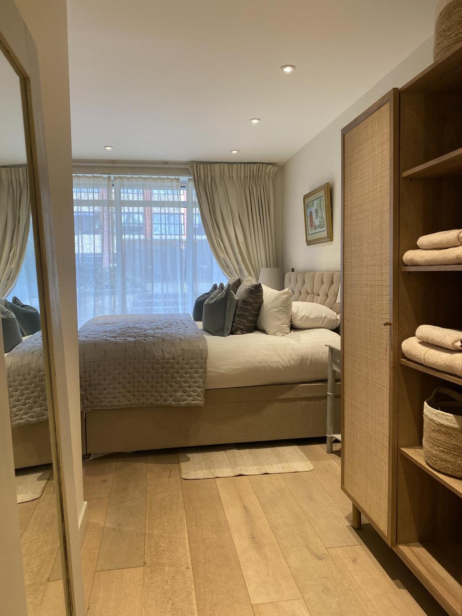 Walcot Yard With Parking, Bath Keys Apartamento Exterior foto