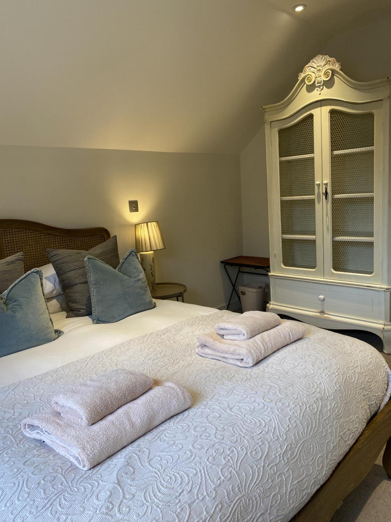 Walcot Yard With Parking, Bath Keys Apartamento Exterior foto