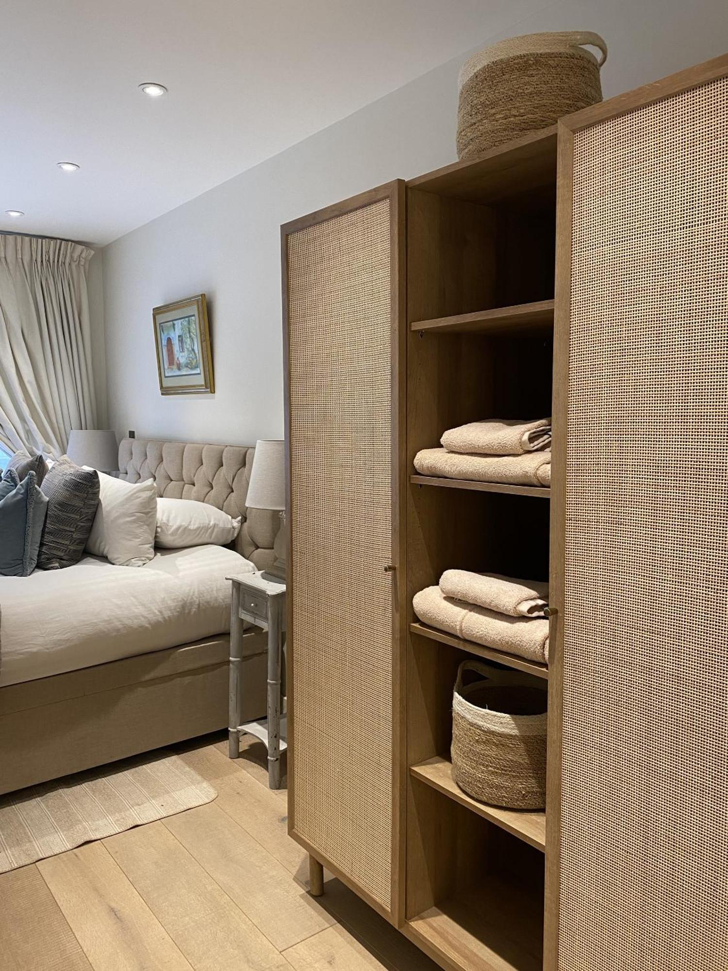 Walcot Yard With Parking, Bath Keys Apartamento Exterior foto